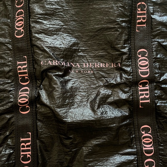 Carolina Herrera Good Girl Nylon Black and Pink Tote Bag - Picture 6 of 9